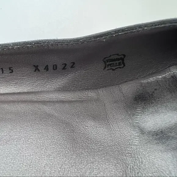 Bruno Magli Classic Navy Heels - Picture 11 of 13